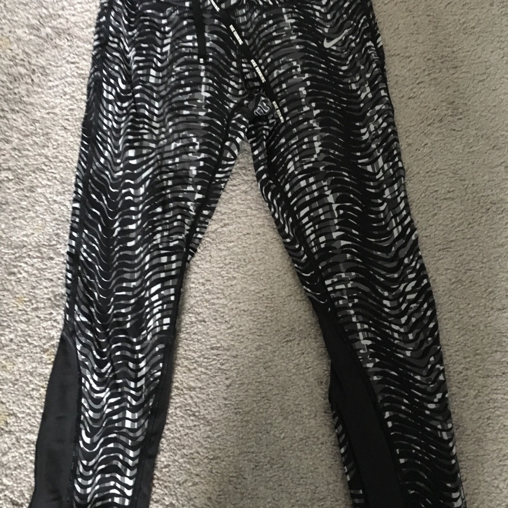 Nike leggings